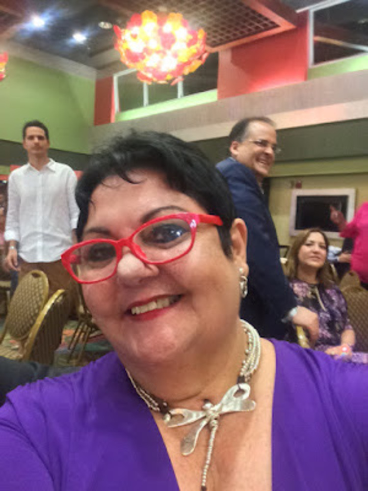 Meet your Posher, Flor de luz